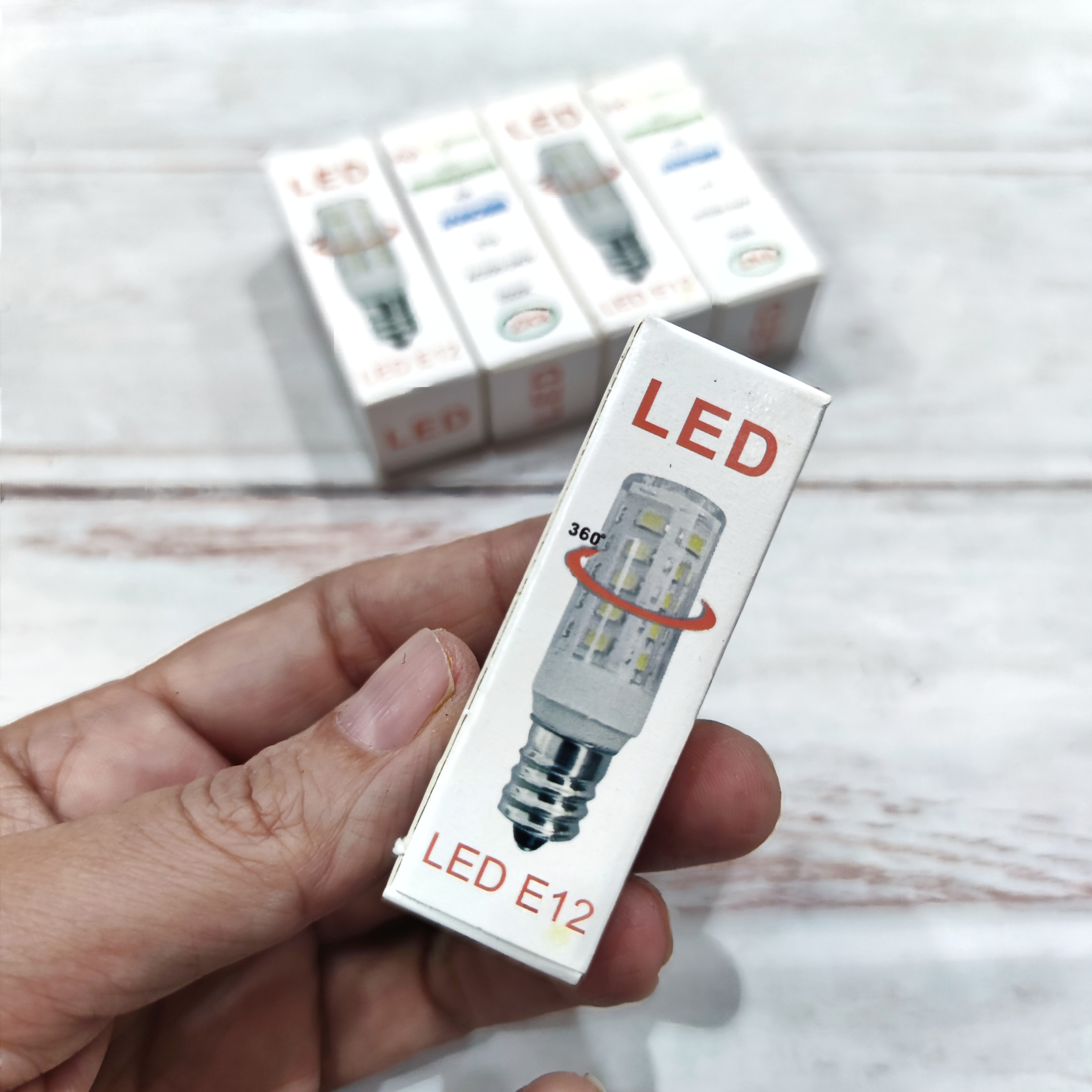 لامپ LEDپیچی چرخ خیاطی