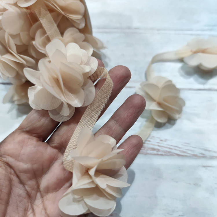 نوار خرجکار گل ساتن برجسته